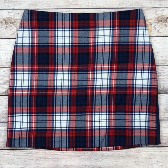 Vineyard Vines Winter Wool Plaid Skirt | Size 2 - Picture 2 of 12